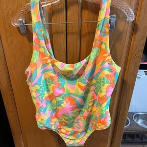Women Show Me Your Mumu Caicos One Piece Swimsuit Size 2XL